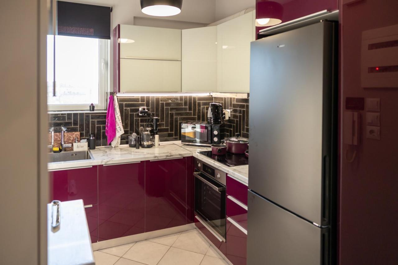 "Elegance" Central Luxury Apartment Piraeus Bagian luar foto