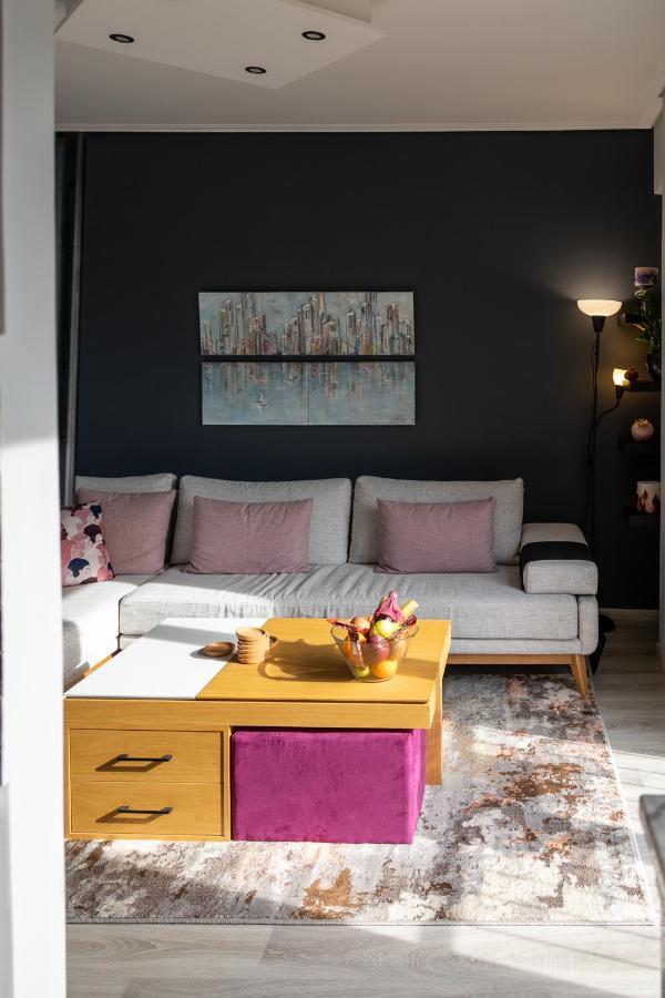 "Elegance" Central Luxury Apartment Piraeus Bagian luar foto