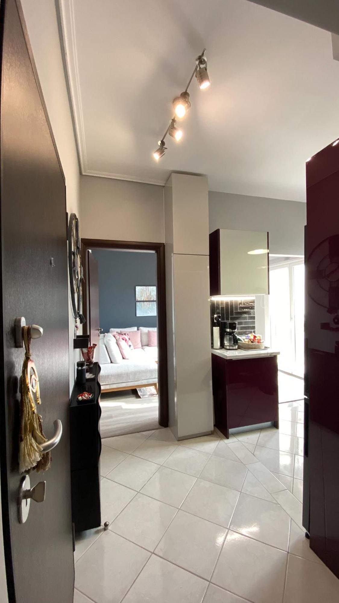 "Elegance" Central Luxury Apartment Piraeus Bagian luar foto