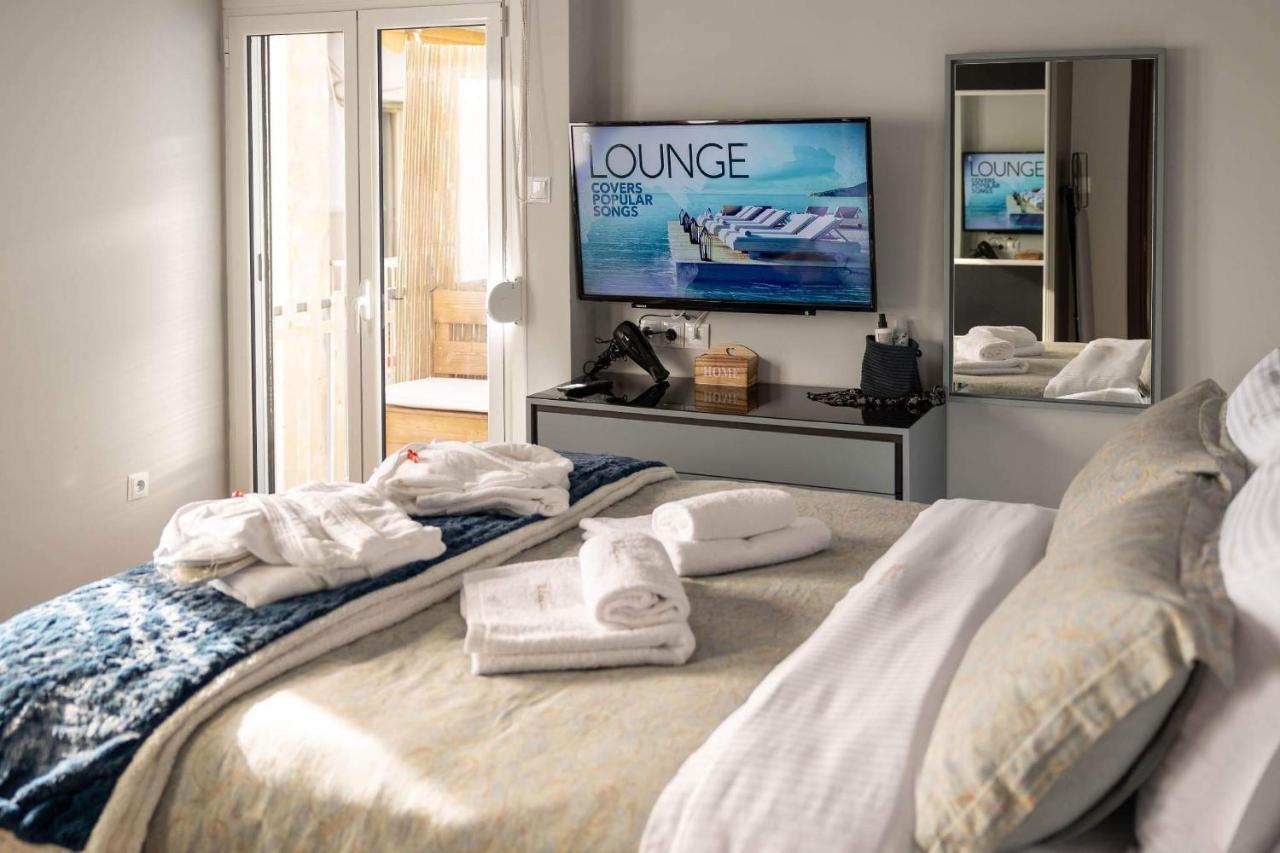 "Elegance" Central Luxury Apartment Piraeus Bagian luar foto